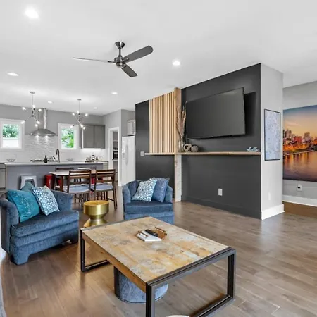 Villa Rhythm And View - Broadway Groups Secure Garage